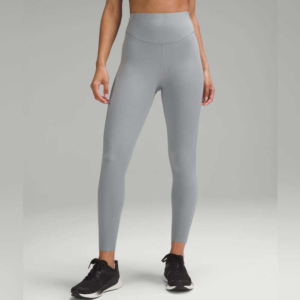 NWT - Lululemon base pace High-rise tight Leggings - gray